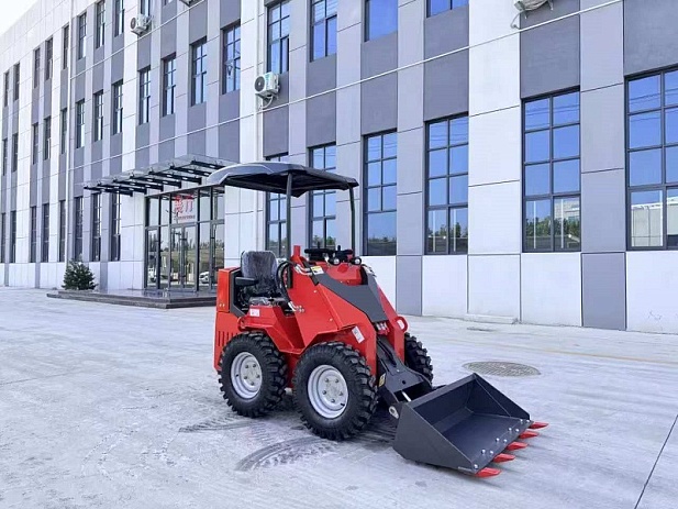 МИНИ-ПОГРУЗЧИК MNL800  EURO5 И EPA4 